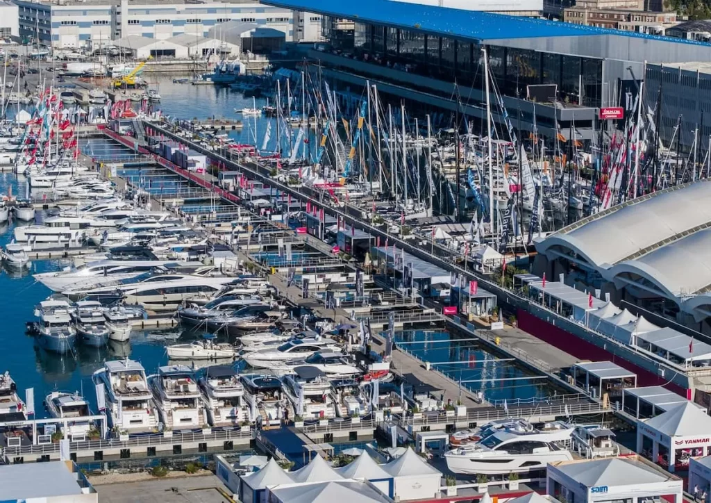 Международная выставка лодок в Генуе 2022
