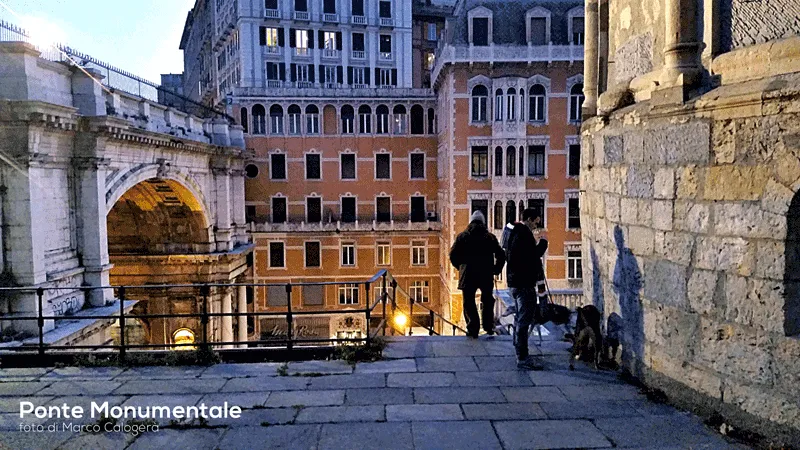 walking tour of genoa italy